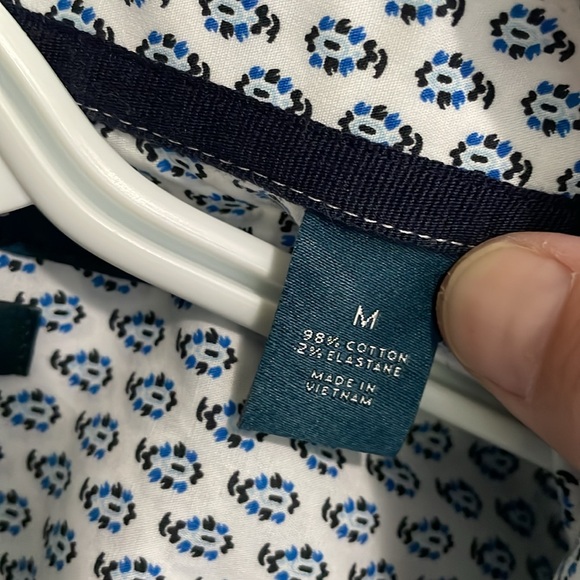 Perry Ellis Slim fit Stretch dress shirt - Picture 3 of 5